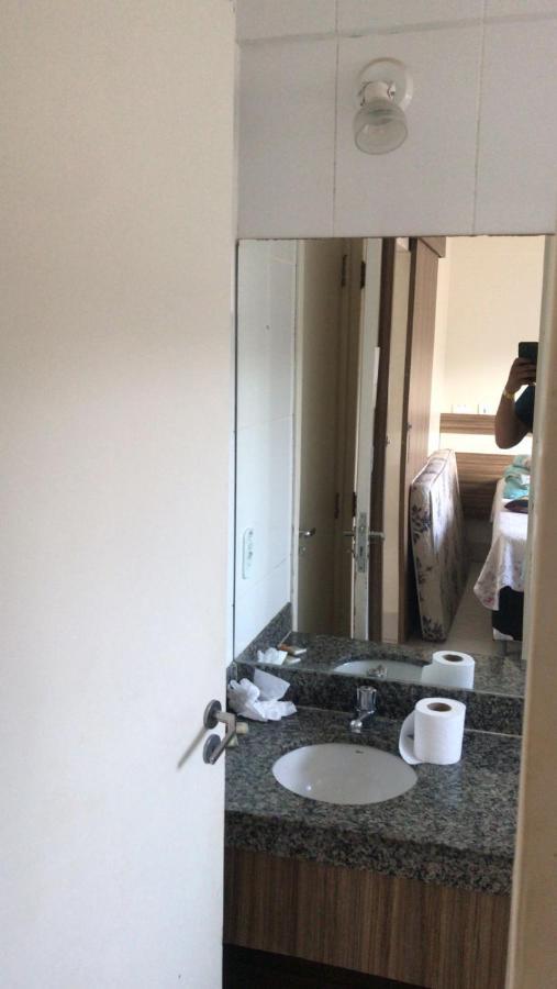 Lacqua diroma apartamento completo com fogão, geladeira, micro-ondas, Piscina 24h, acomoda até 5 pessoas Caldas Novas Exterior foto