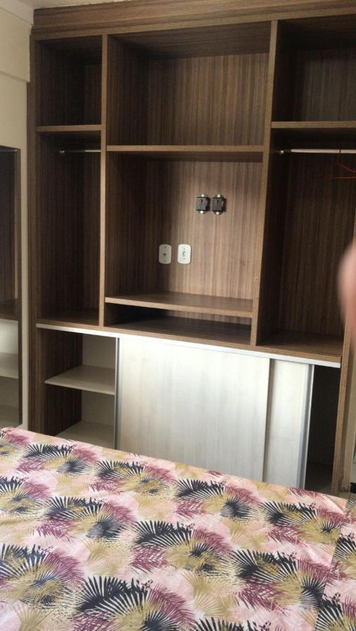 Lacqua diroma apartamento completo com fogão, geladeira, micro-ondas, Piscina 24h, acomoda até 5 pessoas Caldas Novas Exterior foto