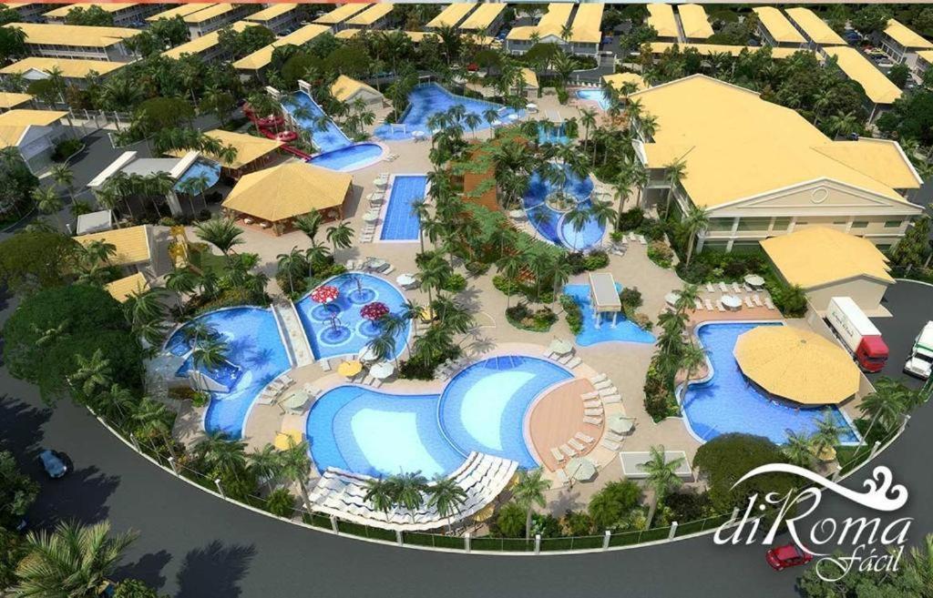 Lacqua diroma apartamento completo com fogão, geladeira, micro-ondas, Piscina 24h, acomoda até 5 pessoas Caldas Novas Exterior foto
